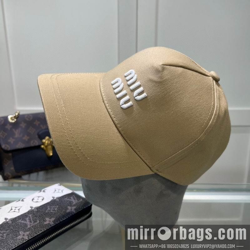 Miumiu Hat dx49
