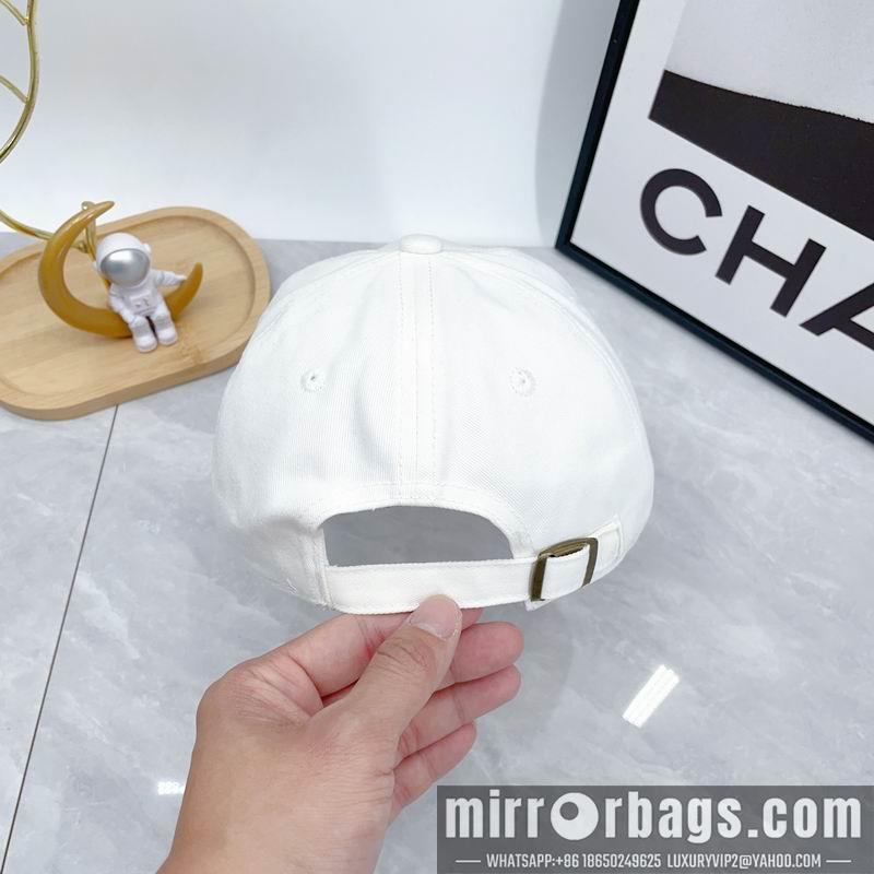Balenciaga Hat dx55