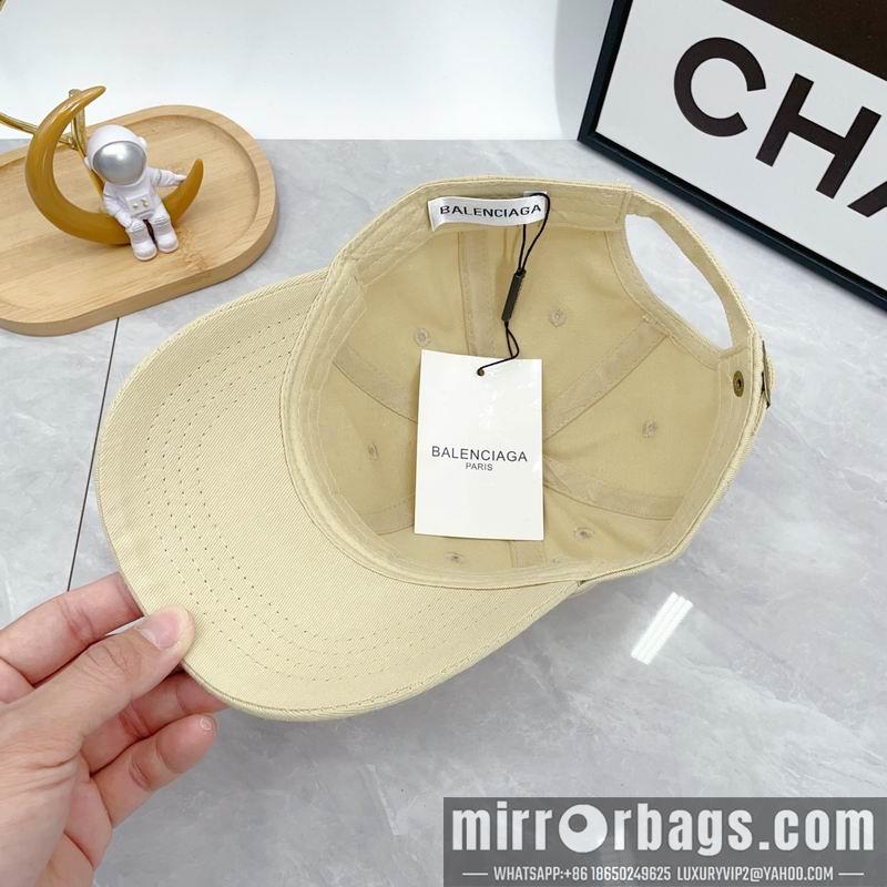Balenciaga Hat dx55
