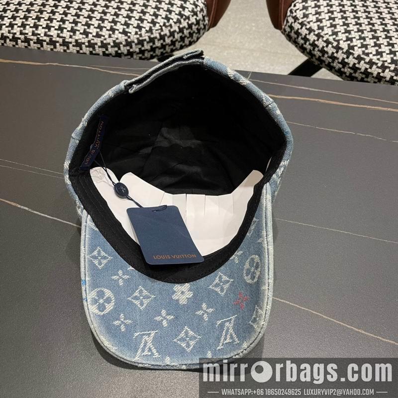 LV Hat 072802