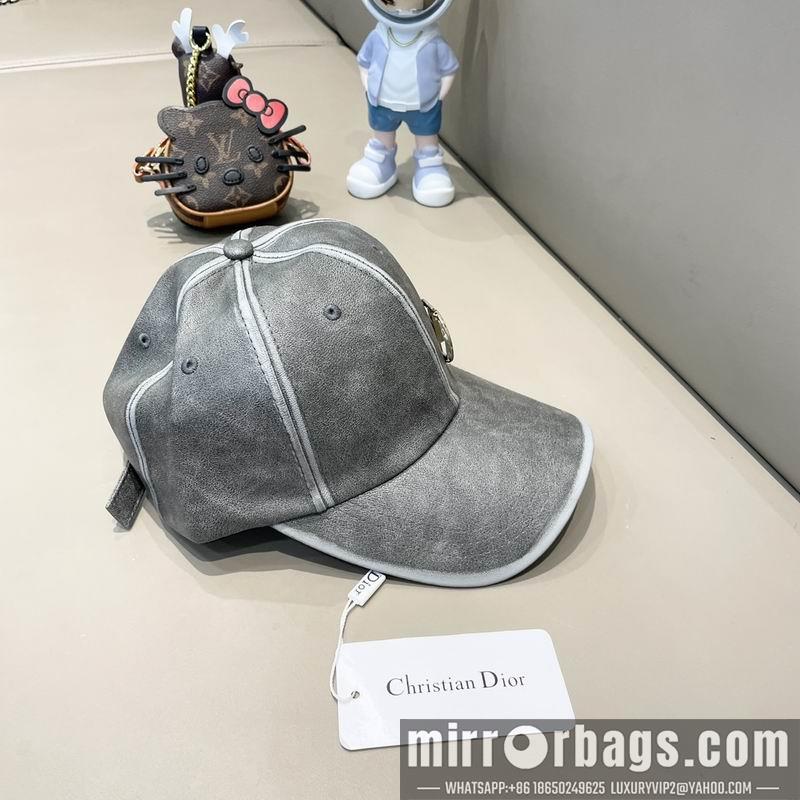 Dior Hat 072802