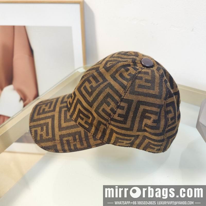 Fendi Hat dx78