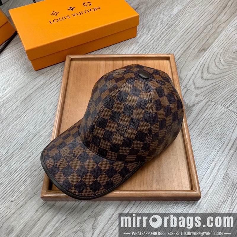 LV Hat dx169