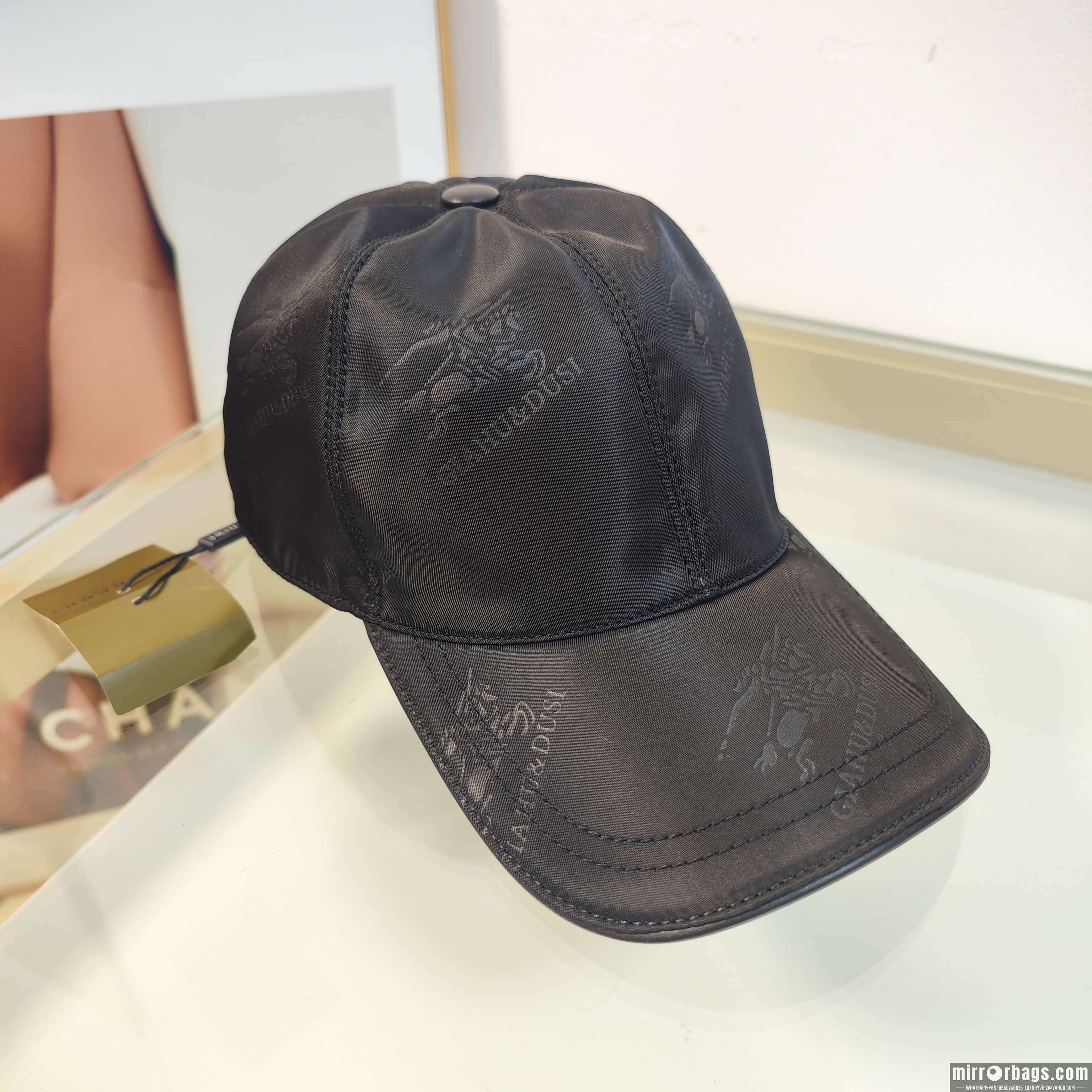 Burberry Hat dx62