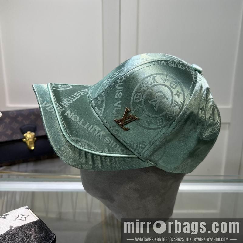 LV Hat dx117