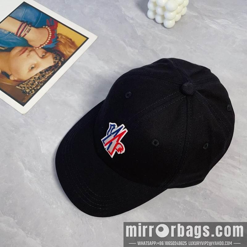 Moncler Hat dx07