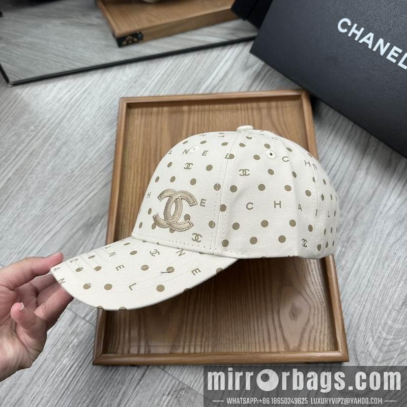 Chanel Hat dx40