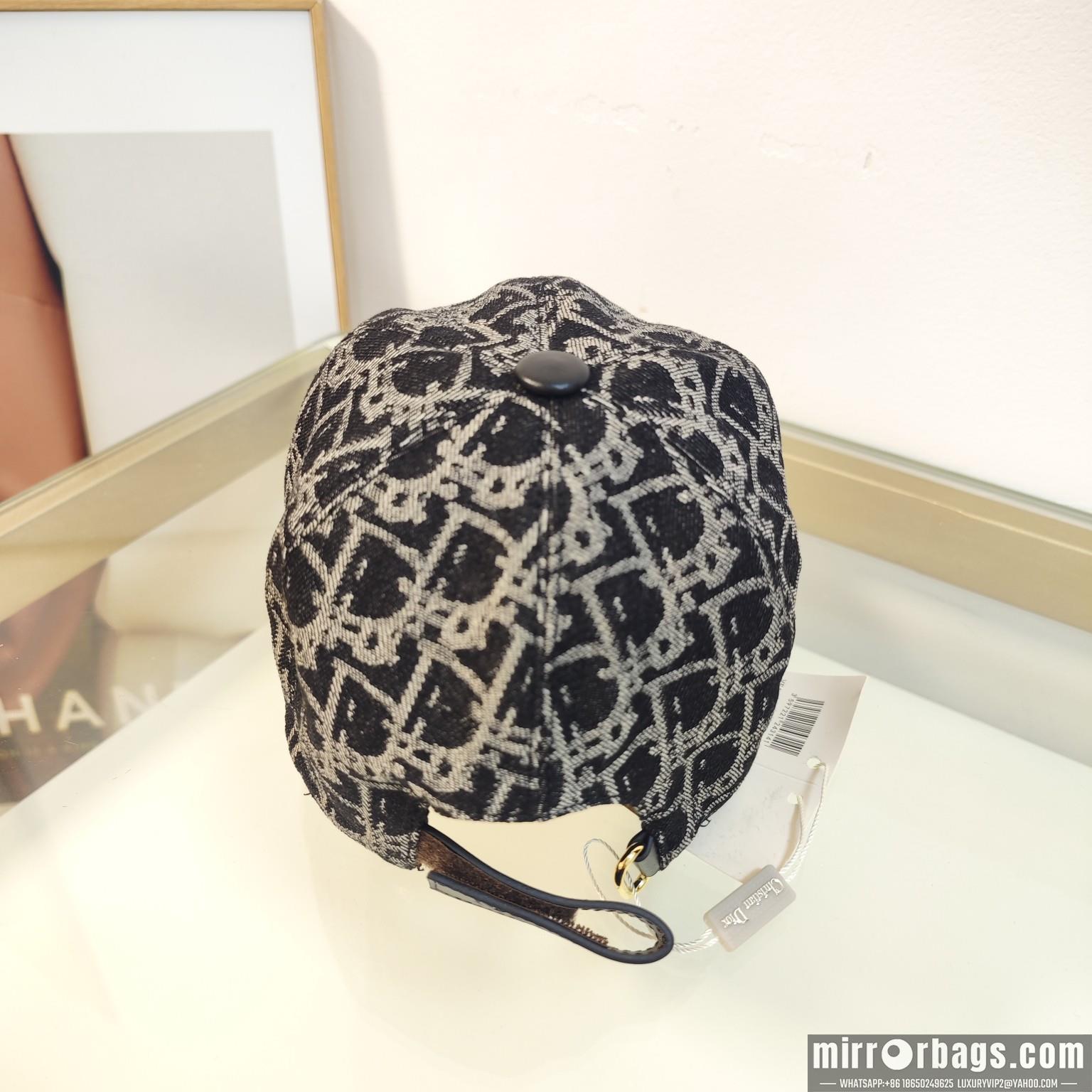 Dior Hat dx73
