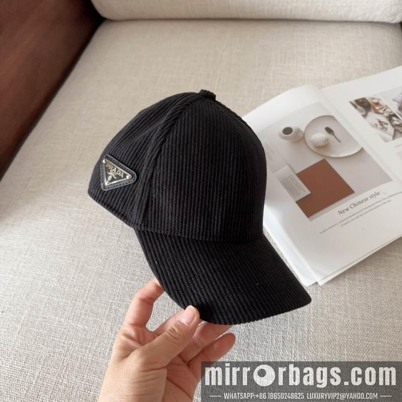 Prada Hat dx71