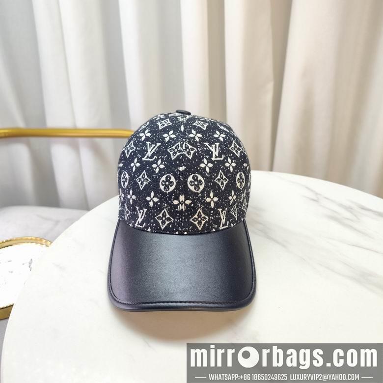 LV Hat dxn19