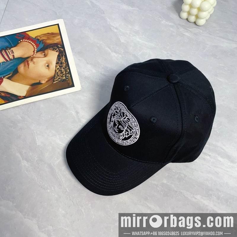 Versace Hat dx03