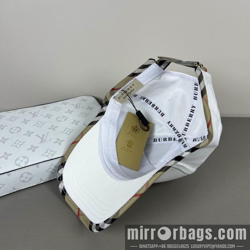 Burberry Hat dx18