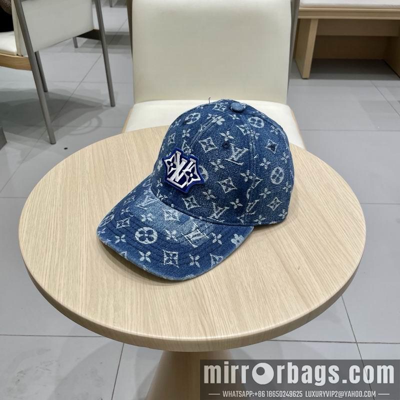 LV Hat 030747