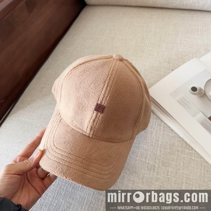 Acne Hat dx12
