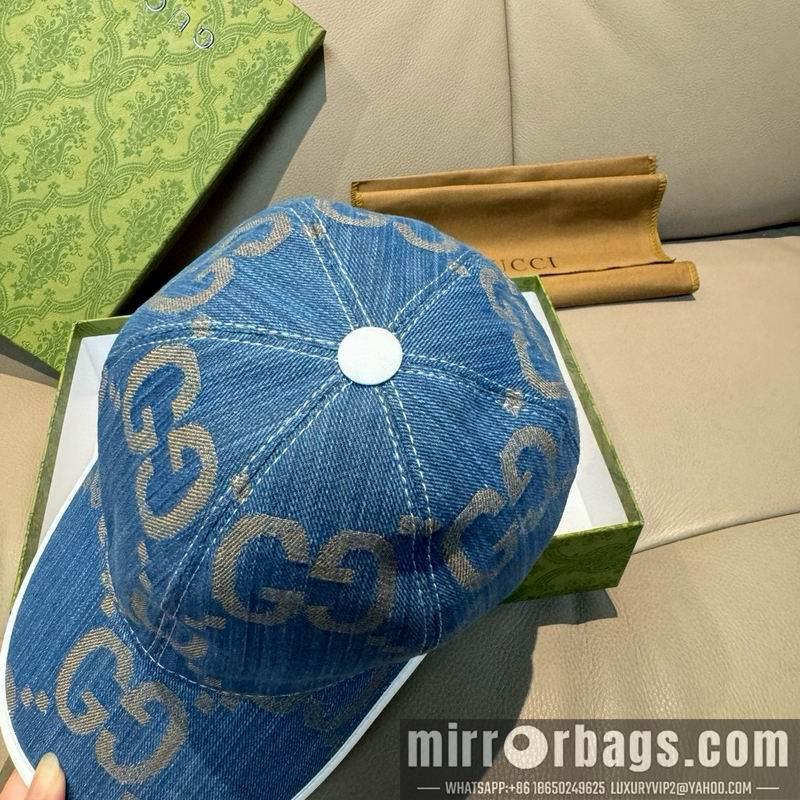 Gucci Hat dx40