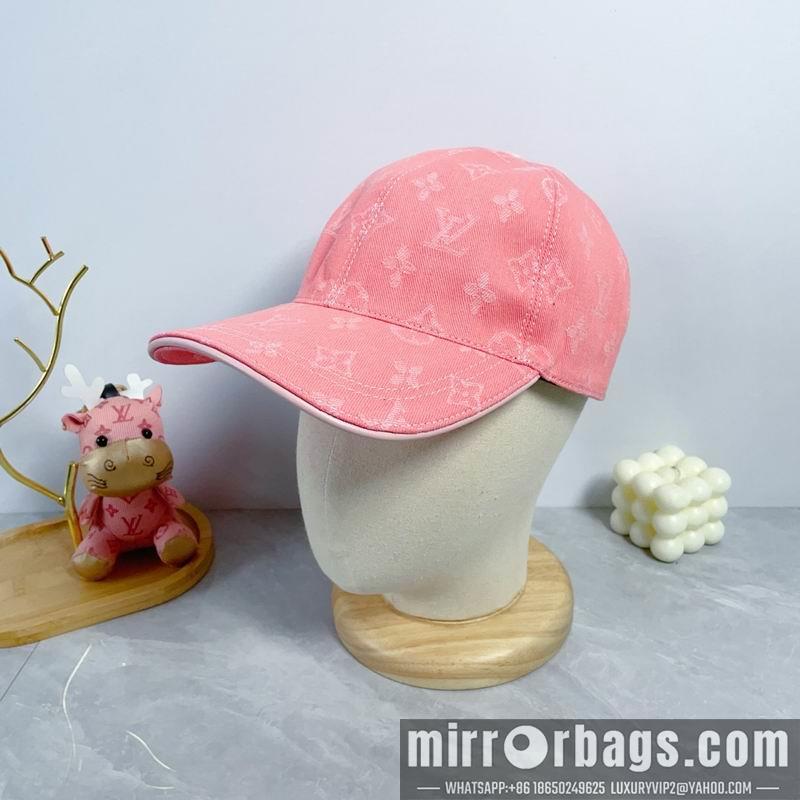 LV Hat dx96