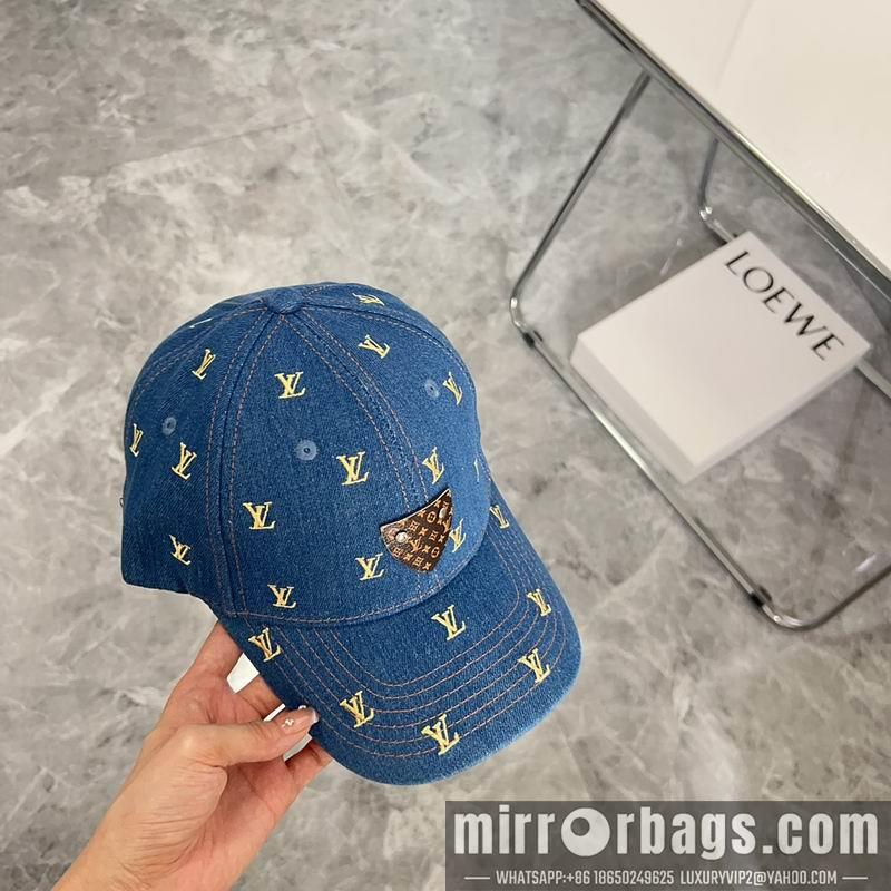 LV Hat 082605