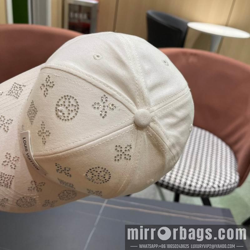 LV Hat 041415