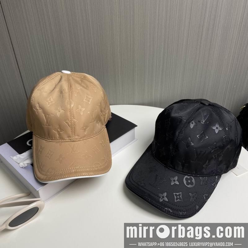 LV Hat dx44