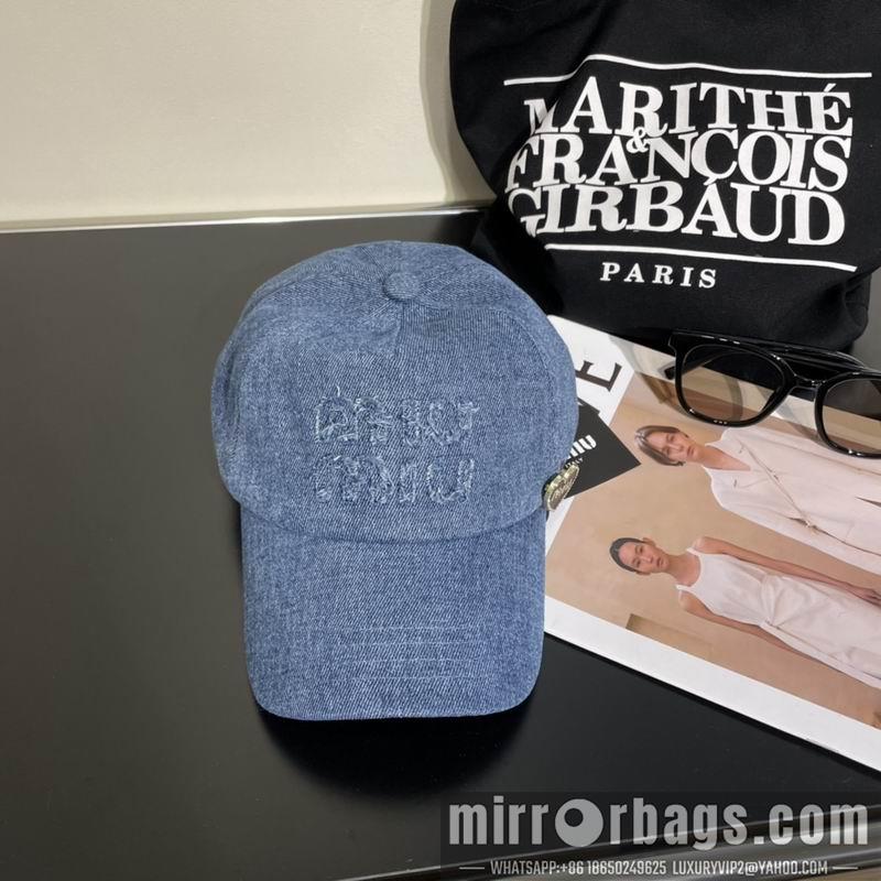 MiuMiu Hat 042702