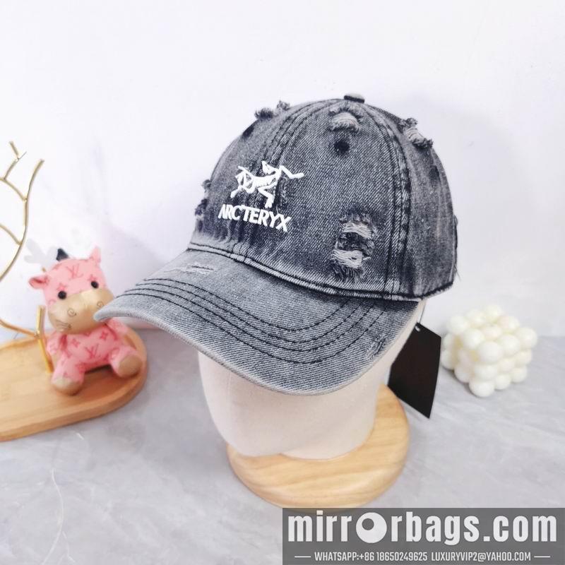 Arcteryx Hat dx03