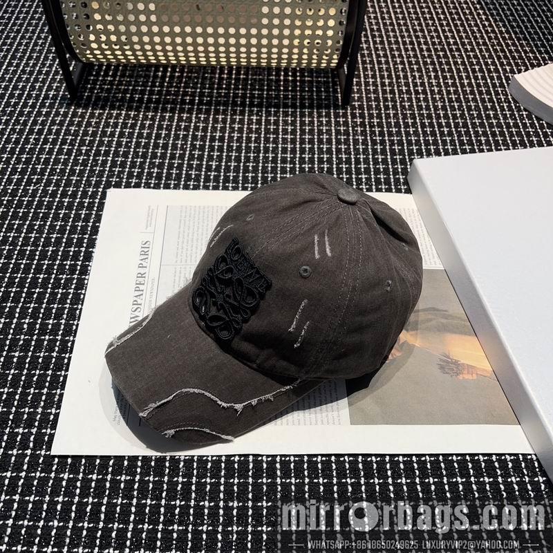 Loewe Hat dx08