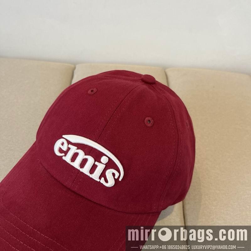 Emis Hat dx08