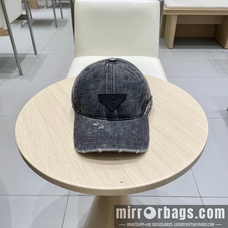 Prada Hat 032001