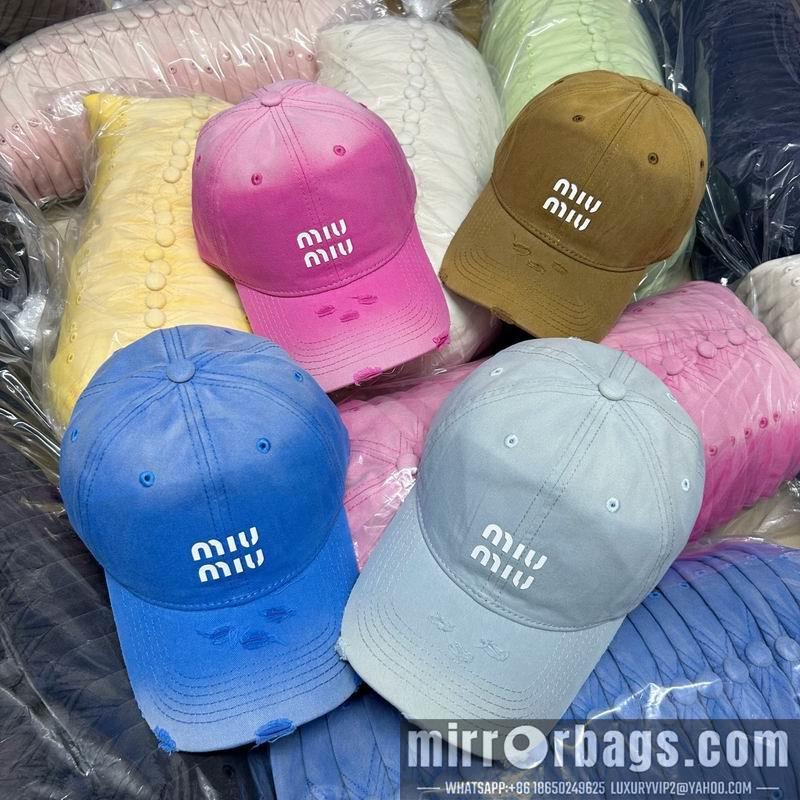 Miumiu Hat dx39
