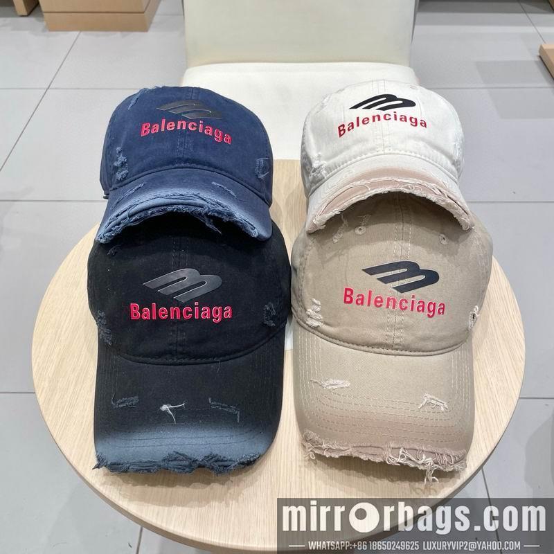 Balenciaga Hat 041402