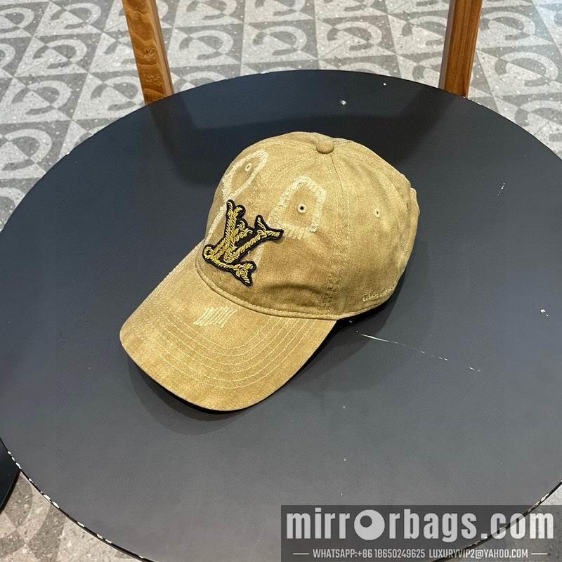 LV Hat 020803