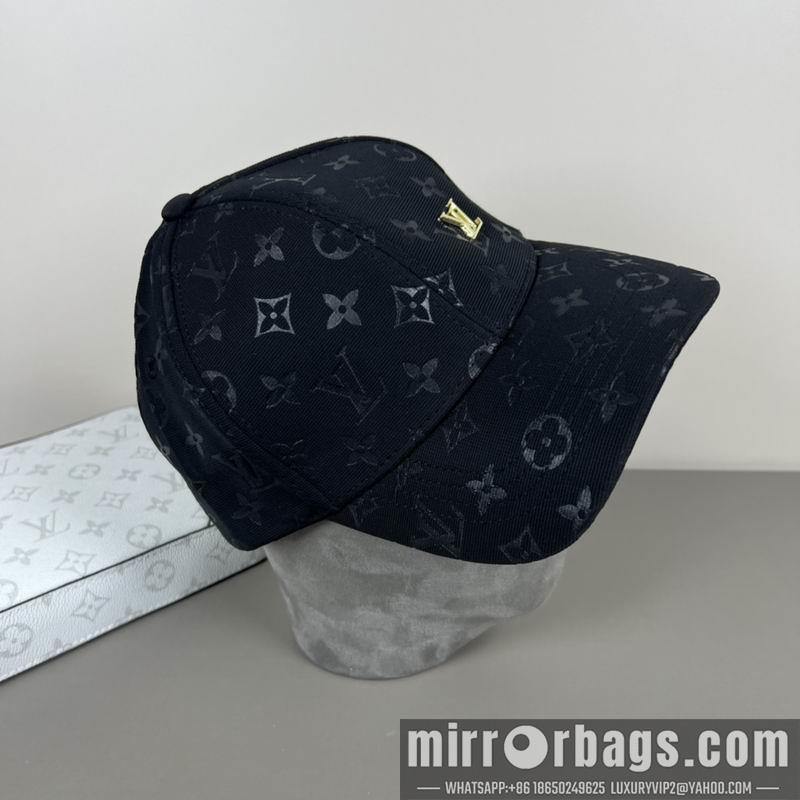LV Hat dx18