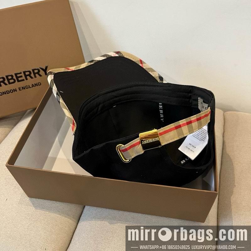 Burberry Hat dx12