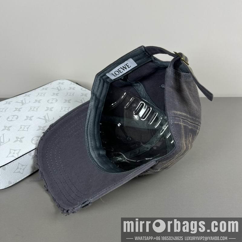 Loewe Hat dx42
