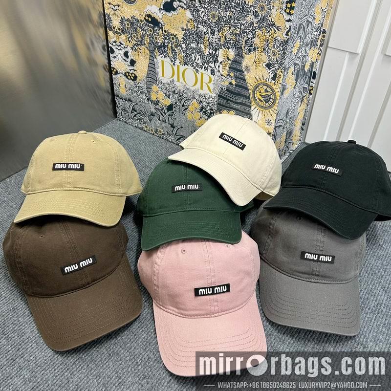 Miumiu Hat dx70