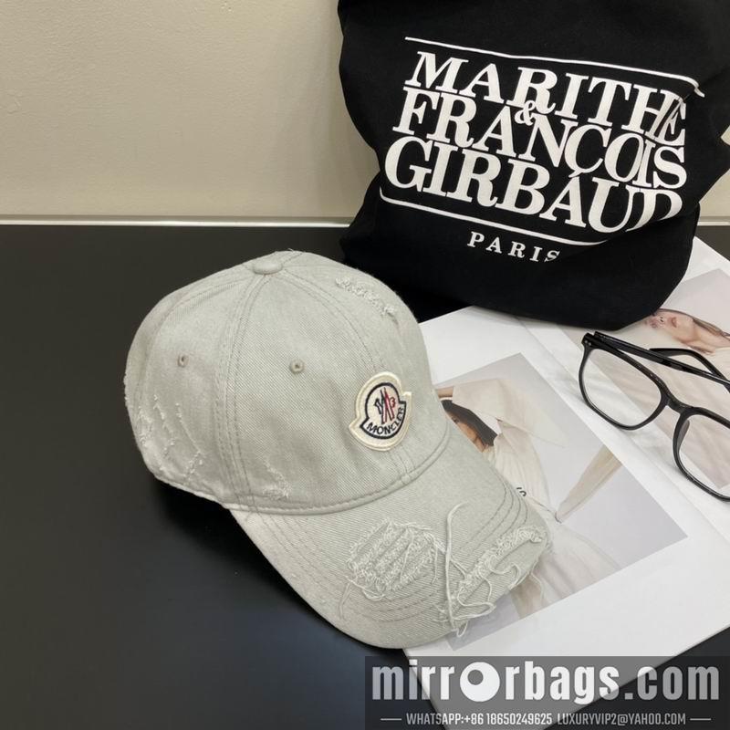 Moncler Hat 042601