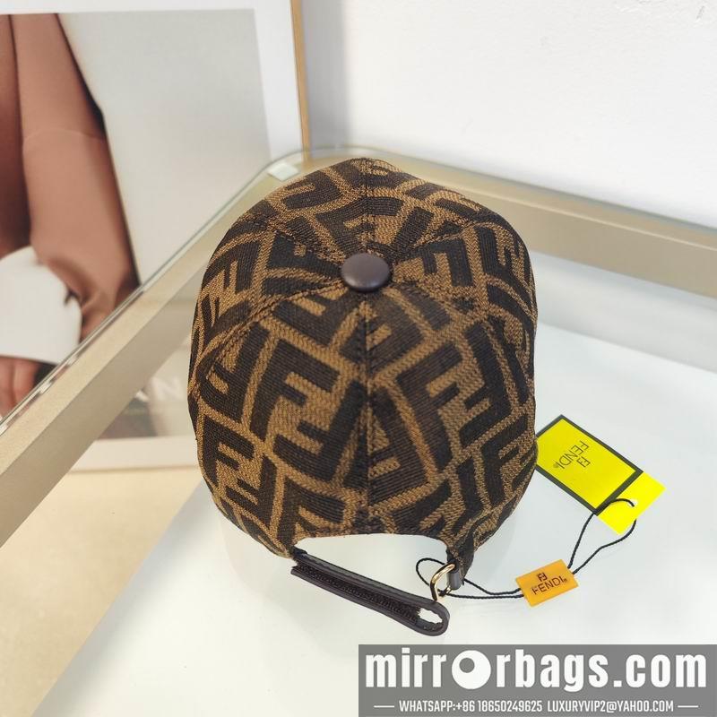 Fendi Hat dx66