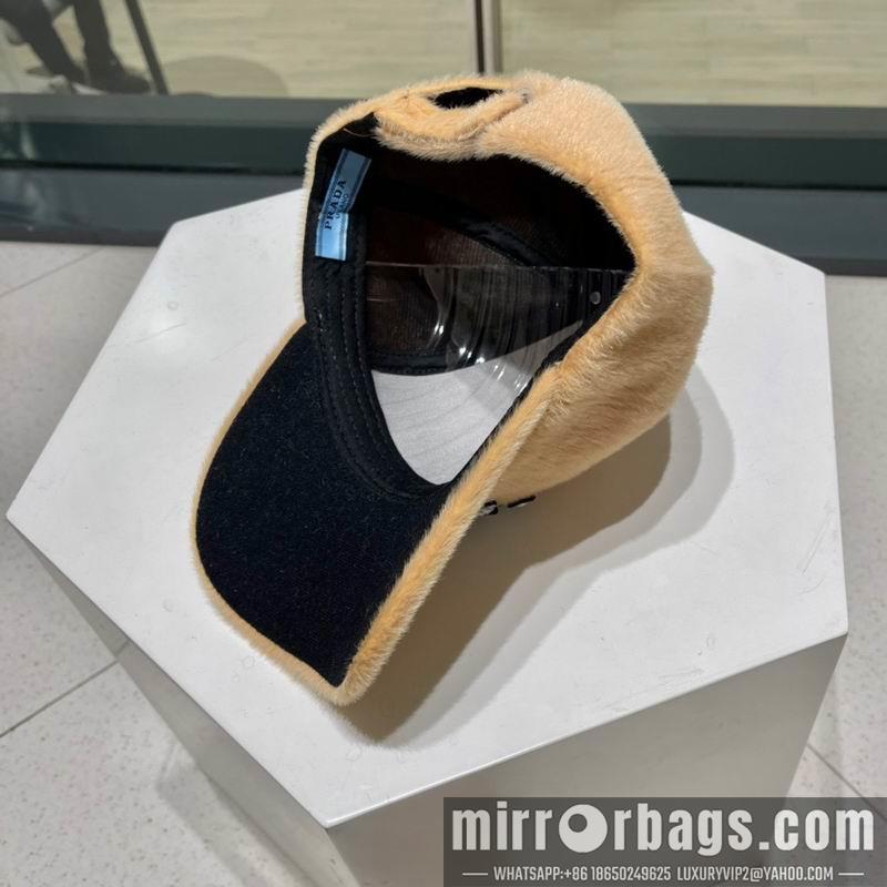 Chanel Hat 010601