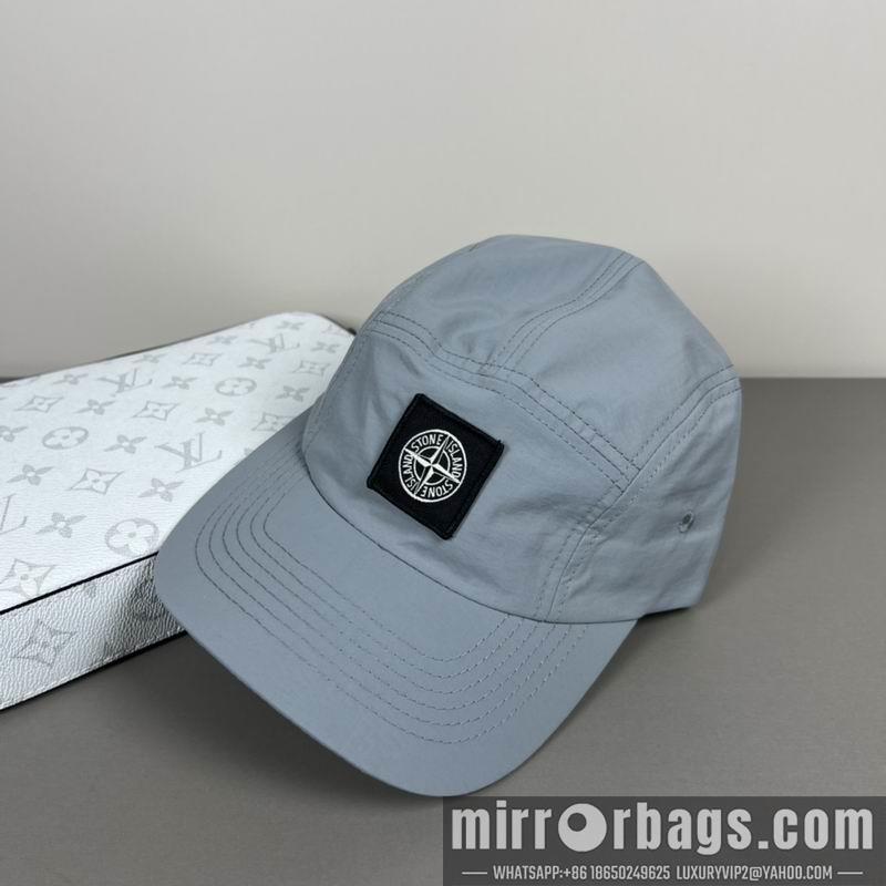 Stone Island Hat dx02