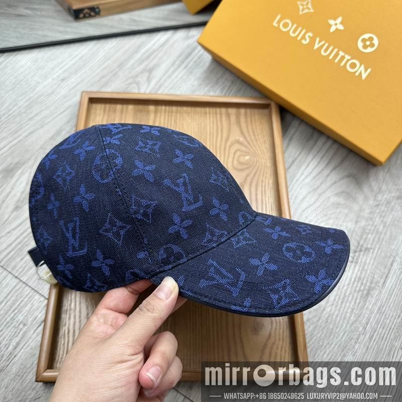 LV Hat dx13