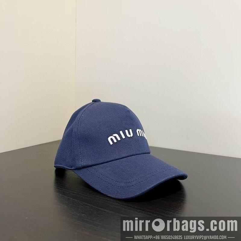 Miumiu Hat 091401
