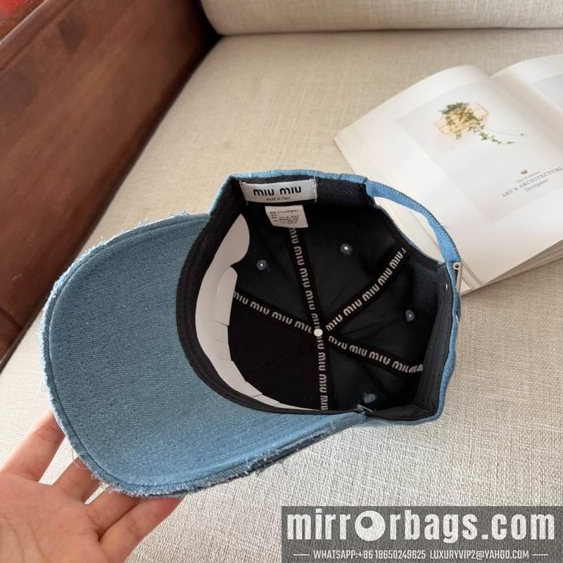 Miumiu Hat dx13