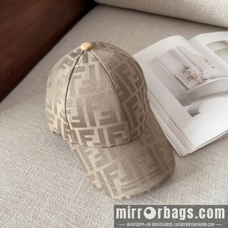 Fendi Hat dx69