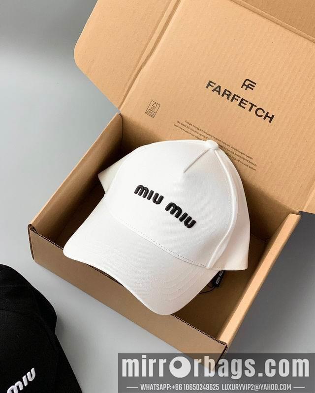 Miumiu Hat dx32