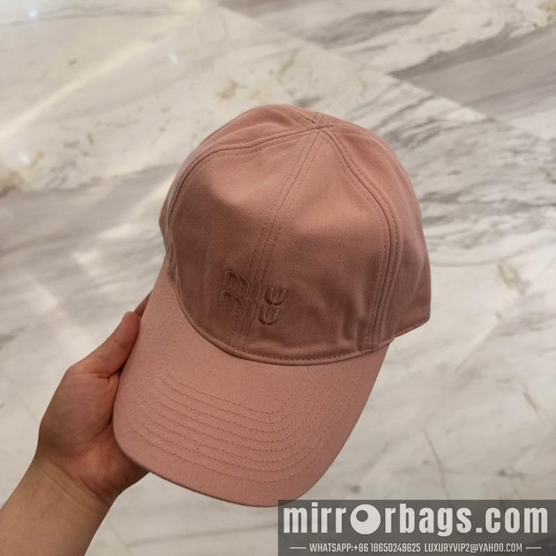 Miumiu Hat dx35