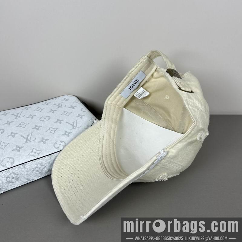 Loewe Hat dx46