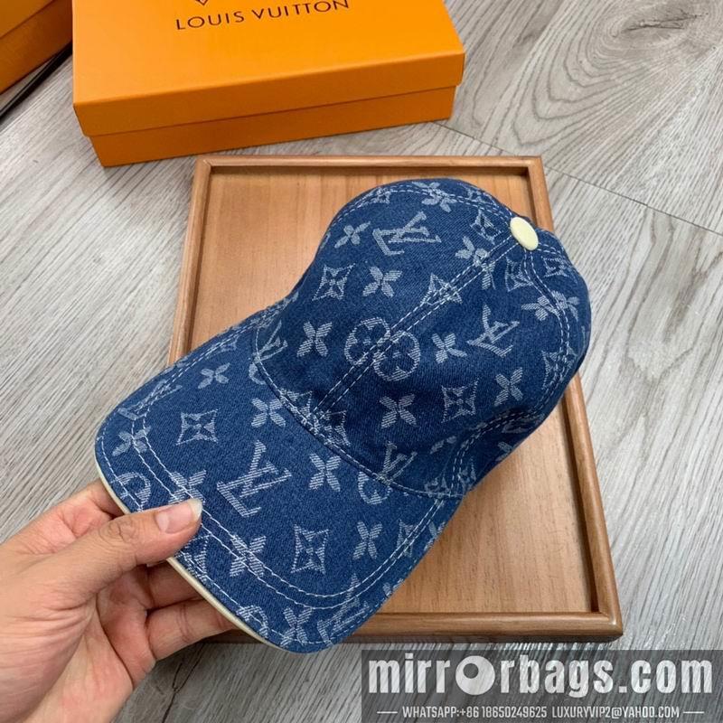 LV Hat dx171