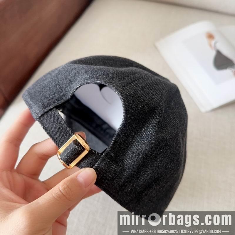 Celine Hat dx118