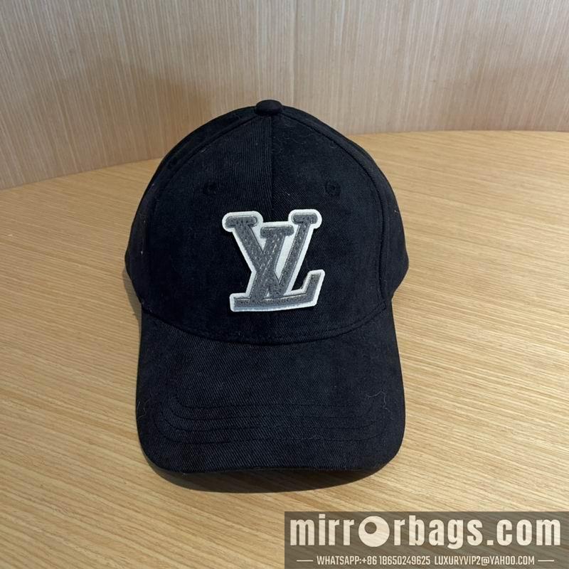 LV Hat 121405