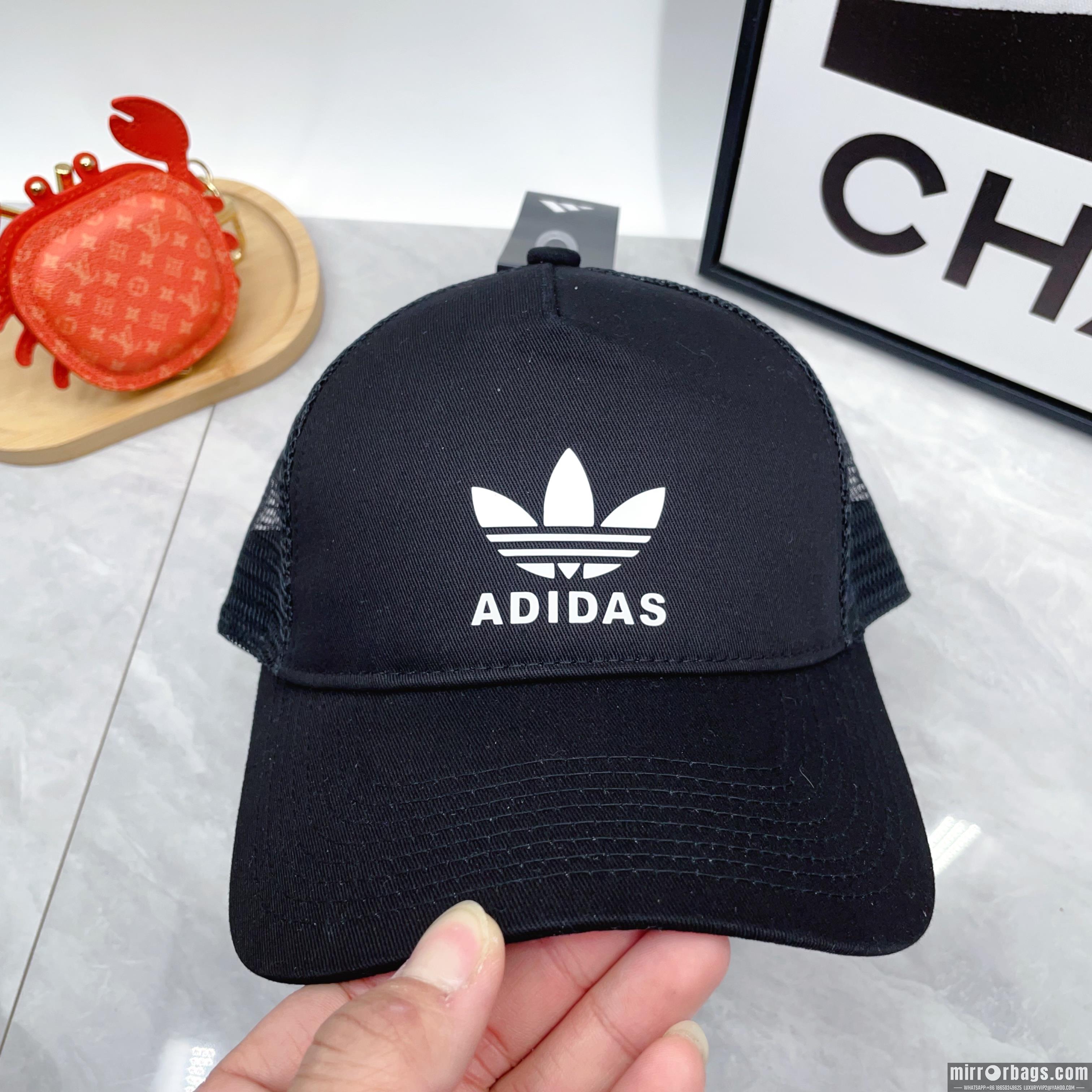 Adidas Hat dx02